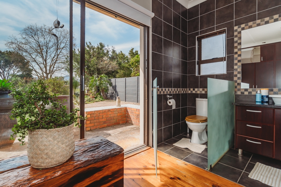 5 Bedroom Property for Sale in Dormehls Drift Western Cape